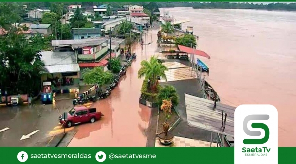 Desbordamiento de ríos Putumayo y San Miguel afecta a puerto el Carmen en Sucumbíos