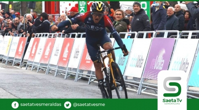 “Después de la tormenta, sale el sol. El emotivo twitter de Richard Carapaz tras imponerse en la VI etapa de la volta a Catalunya