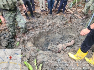 FFAAECUADOR realizando el patrullaje por el sector de La Victoria cantón Esmeraldas