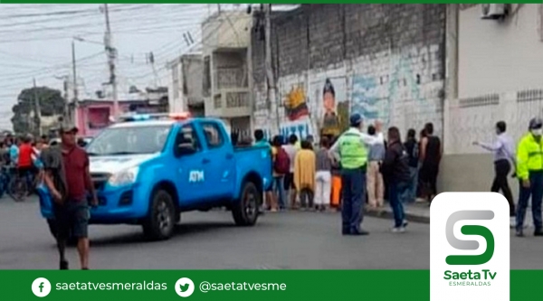 Conductor arrolla a asaltantes que le atacaron en Guayaquil