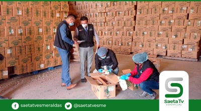 Caducadas 1 millón de galletas y 400 mil coladas para escuelas en Riobamba