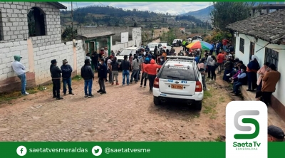 5 Agentes de Tránsito retenidos en comunidad de Otavalo