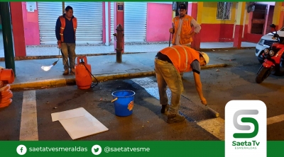 Intersecciones semafóricas nuevas son señalizadas con pintura termoplástica de alta durabilidad