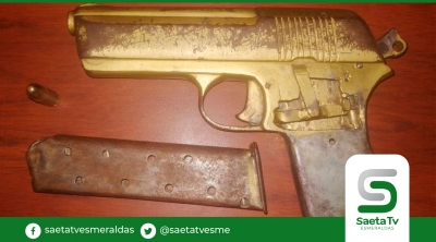 Policía aprehendió dos ciudadanos, uno portaba un arma de fuego