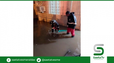 Bomberos atienden varias emergencias tras fuertes lluvias